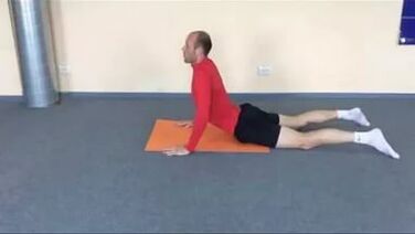 Vadbena terapija bo pomagala okrepiti oslabljene hrbtne mišice z osteohondrozo